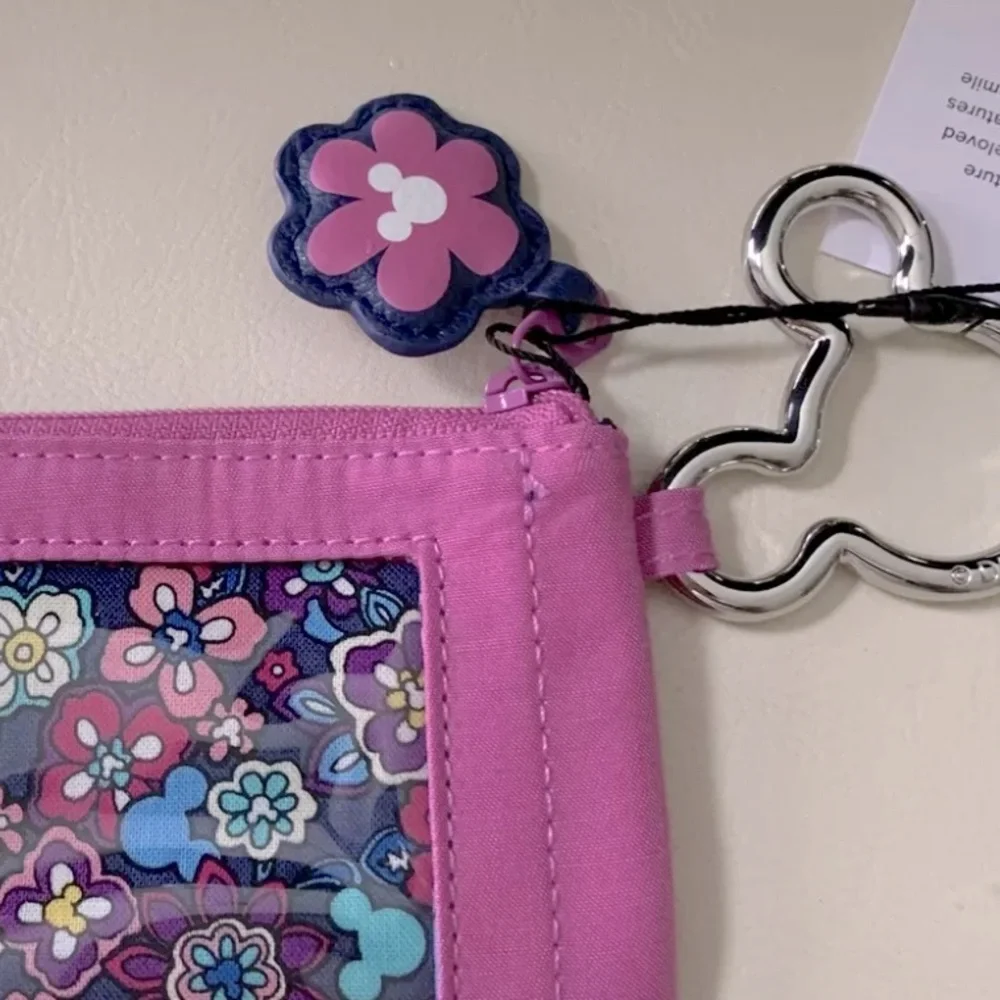 Vera Bradley Exclusive Daisy Duck Card Case - Picture 7 of 8